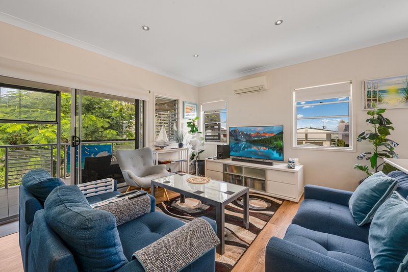 Photo - 10/415-417 Scarborough Road, Scarborough QLD 4020 - Image 6