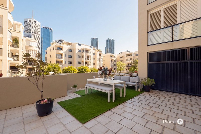 Photo - 104/193 Main Street, Kangaroo Point QLD 4169 - Image 1