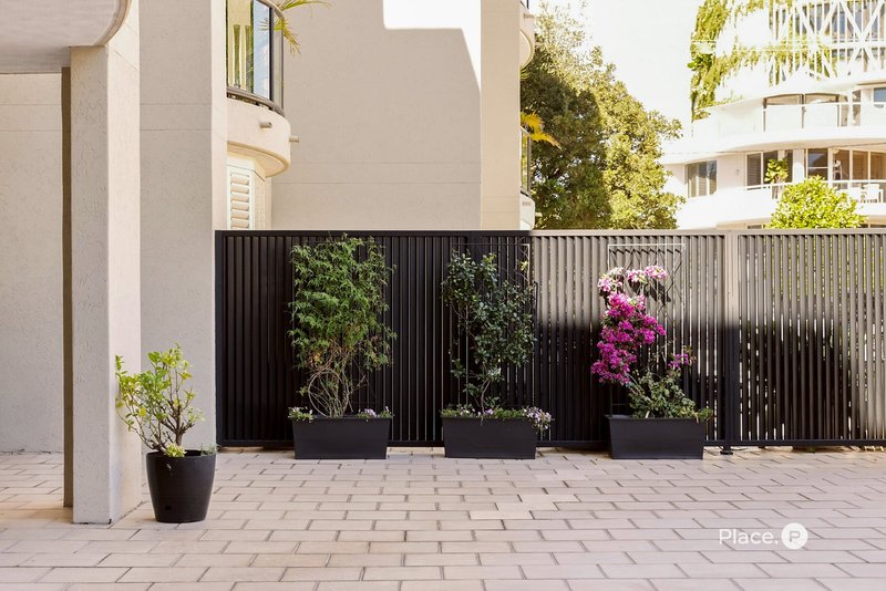 Photo - 104/193 Main Street, Kangaroo Point QLD 4169 - Image 9