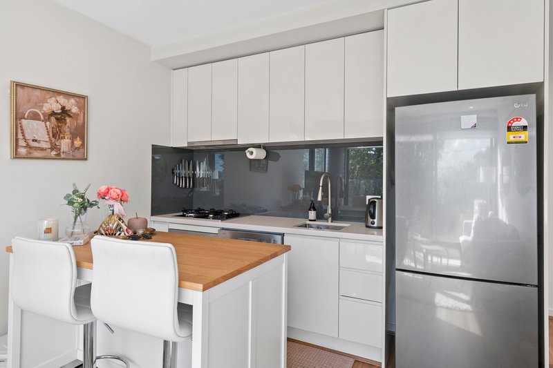 Photo - 104/2 Churchill Street, Ringwood VIC 3134 - Image 3