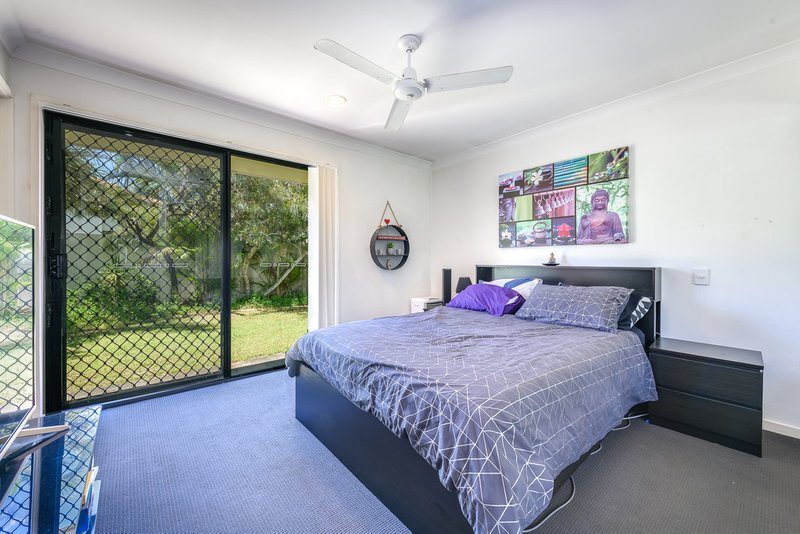 Photo - 104/2 Gentian Drive, Arundel QLD 4214 - Image 6