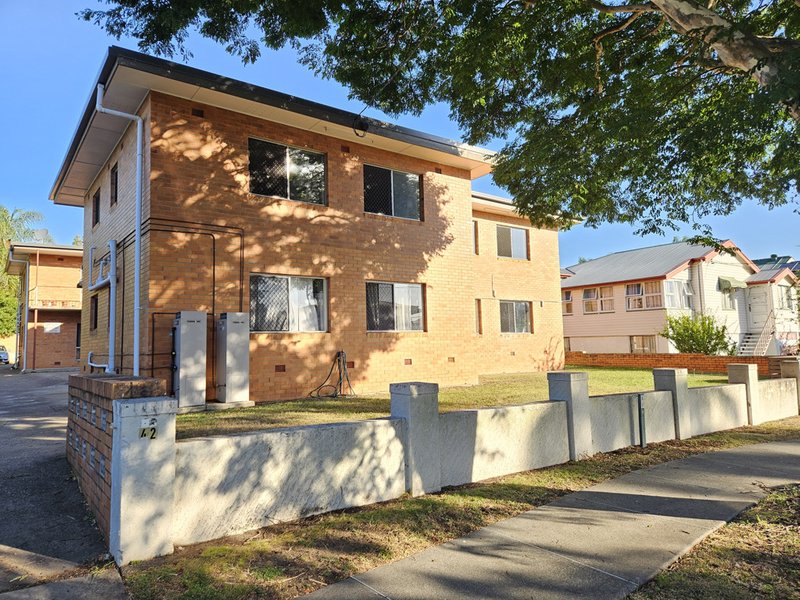 Photo - 10/42 Swain Street, Holland Park West QLD 4121 - Image 1