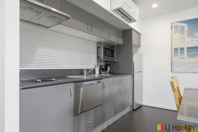 Photo - 104/202-208 Beach Road 'Corrigans Cove' , Batehaven NSW 2536 - Image 10