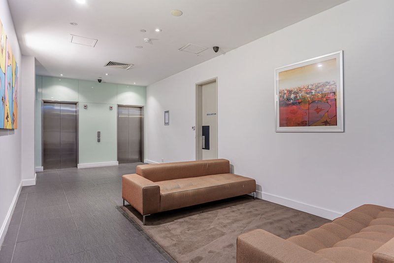 Photo - 104/211 Grenfell Street, Adelaide SA 5000 - Image 2