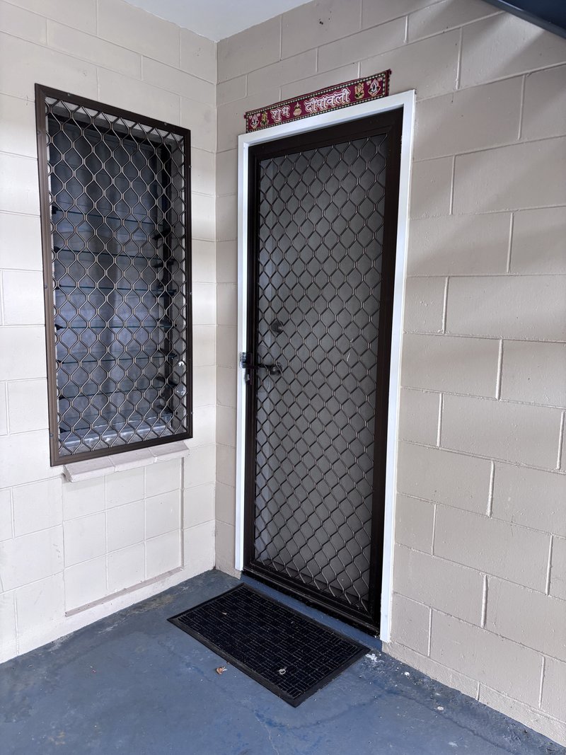 Photo - 10/439-443 Severin Street, Manunda QLD 4870 - Image 3