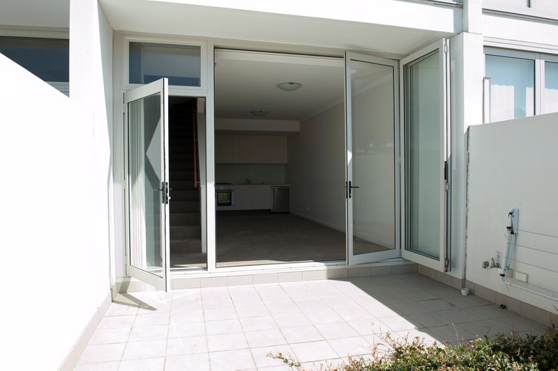 Photo - 104/4 Nuvolari Place, Wentworth Point NSW 2127 - Image 4