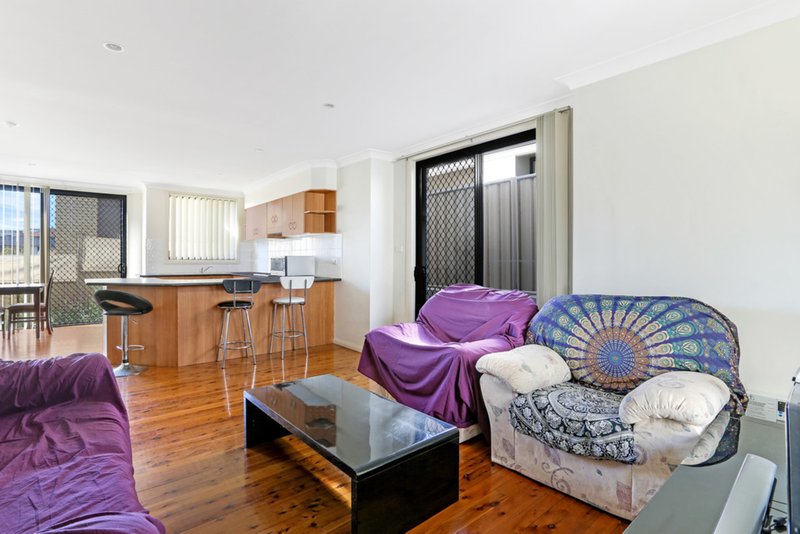 Photo - 10/44 Rowland Avenue, Wollongong NSW 2500 - Image 2