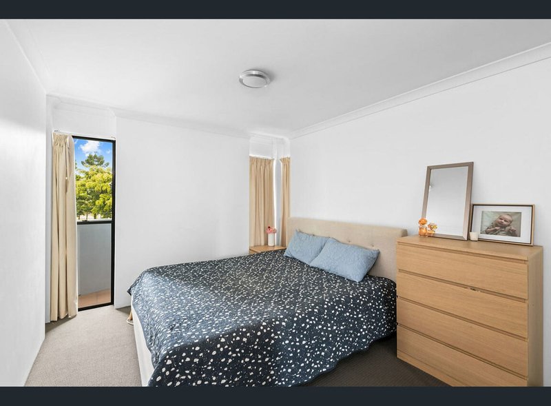 Photo - 10/442 Main Street, Kangaroo Point QLD 4169 - Image 7