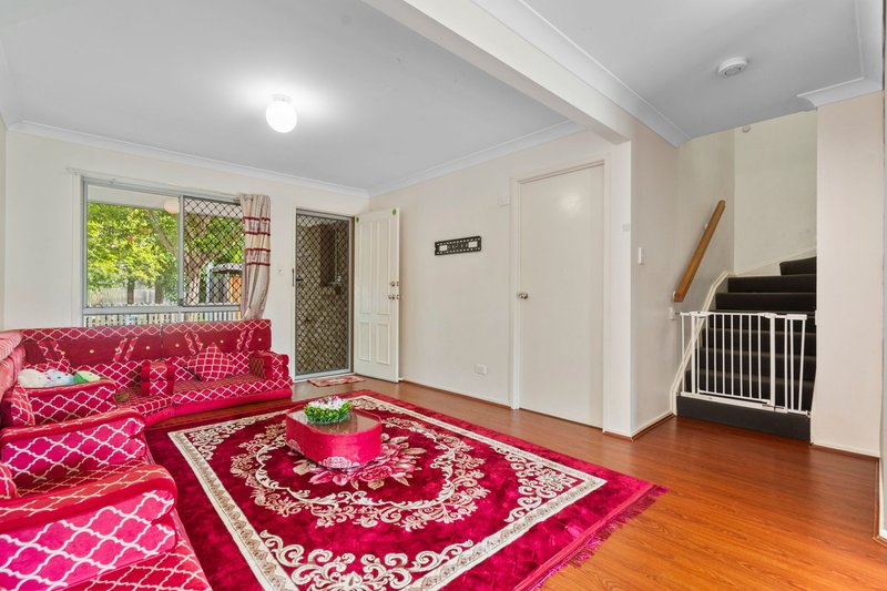 Photo - 10/45-47 Defiance Road, Woodridge QLD 4114 - Image 4