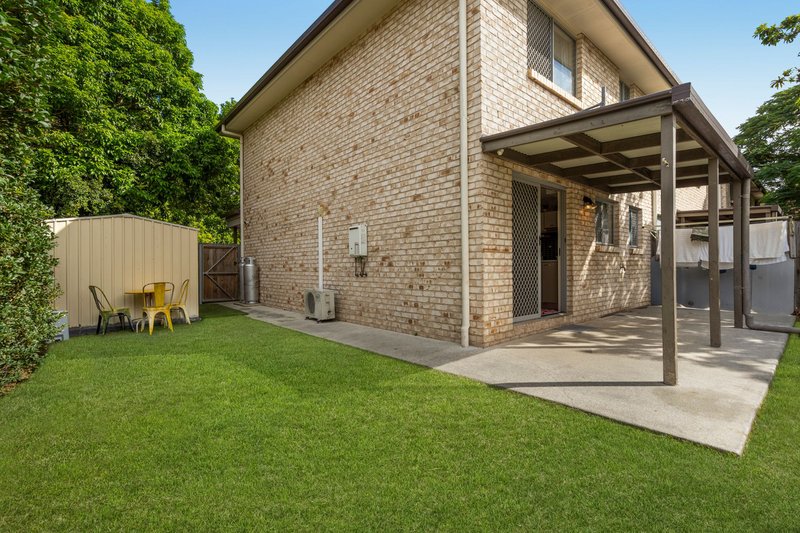 Photo - 10/45-47 Defiance Road, Woodridge QLD 4114 - Image 12