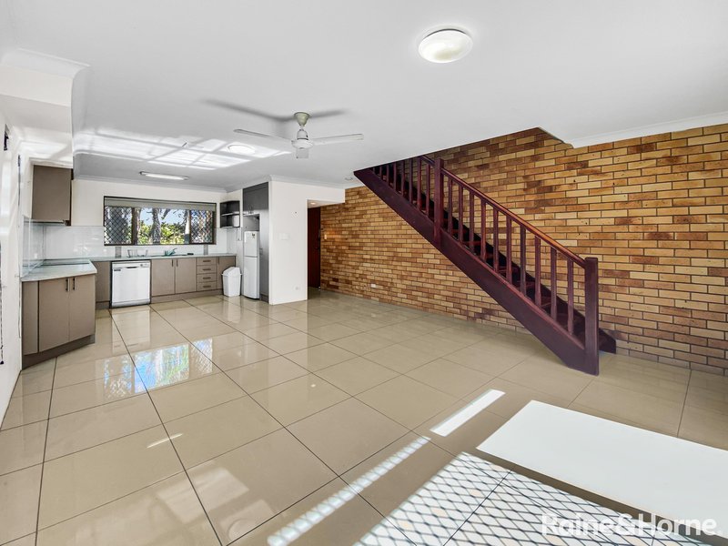 Photo - 10/45 Chasely Street, Auchenflower QLD 4066 - Image 1