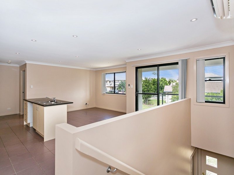 Photo - 10/45 Moorhen Street, Coomera QLD 4209 - Image 5