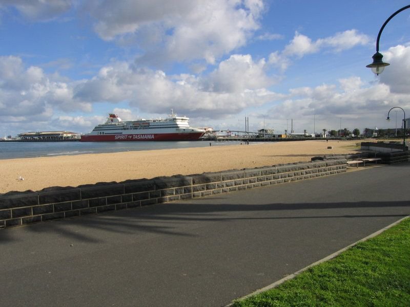 Photo - 104/55 Beach Street, Port Melbourne VIC 3207 - Image 15