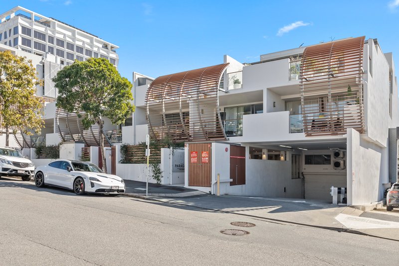 Photo - 10/46 Arthur Street, Fortitude Valley QLD 4006 - Image 2