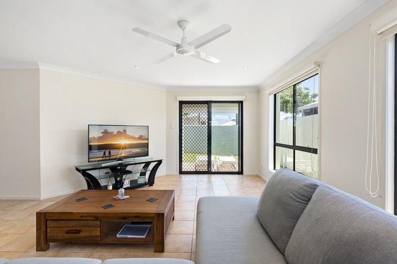 Photo - 10/46 Georgina Street, Woody Point QLD 4019 - Image 4