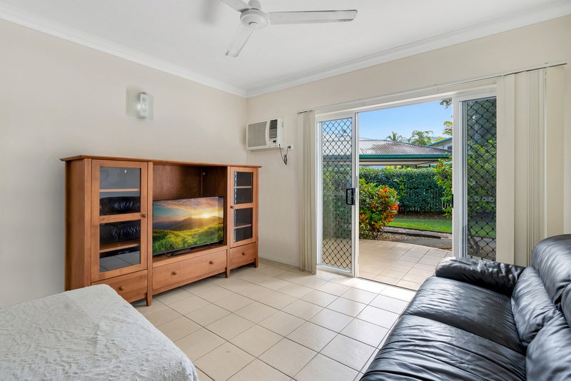 Photo - 104/6 Marella Close, Manoora QLD 4870 - Image 5