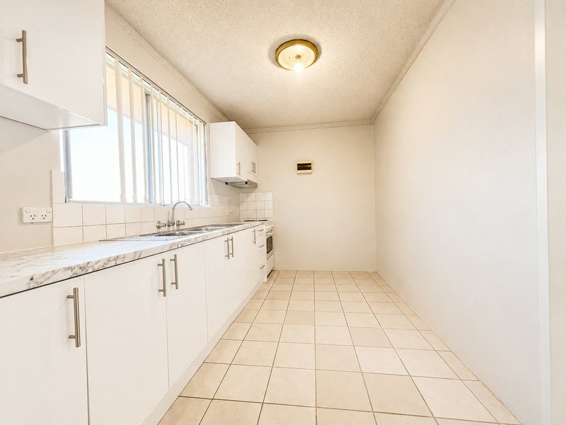 Photo - 10/47 Cumberland Street, Cabramatta NSW 2166 - Image 2