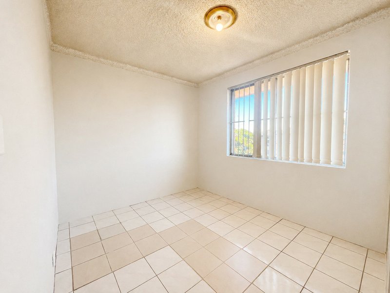 Photo - 10/47 Cumberland Street, Cabramatta NSW 2166 - Image 5