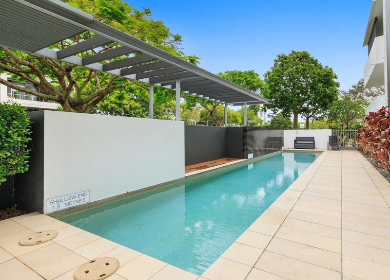 Photo - 10/48 Addison Avenue, Bulimba QLD 4171 - Image 7