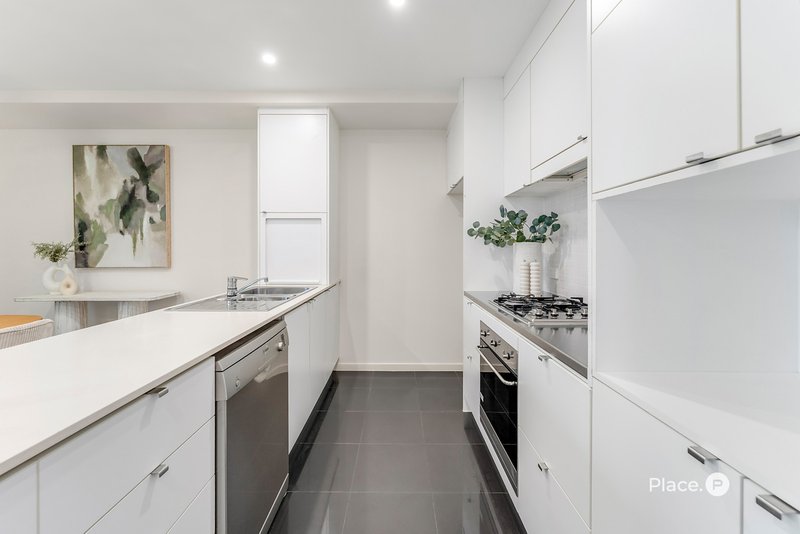 Photo - 10/48 Addison Avenue, Bulimba QLD 4171 - Image 9