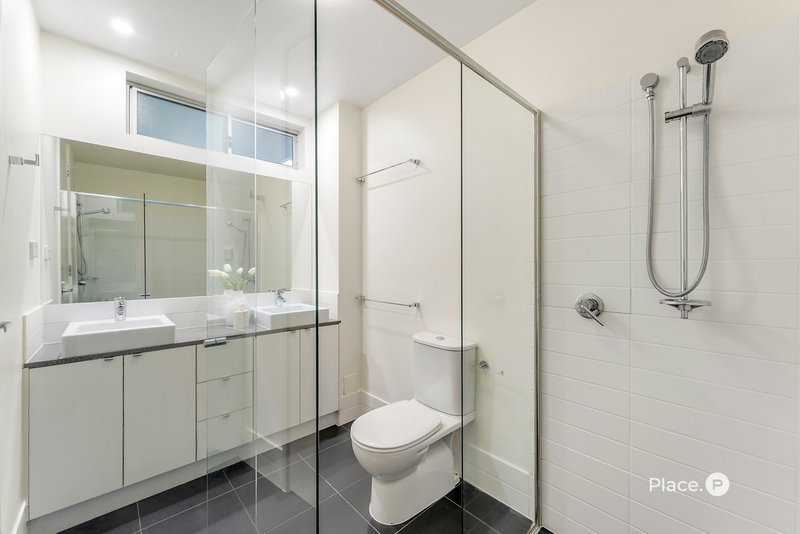 Photo - 10/48 Addison Avenue, Bulimba QLD 4171 - Image 14