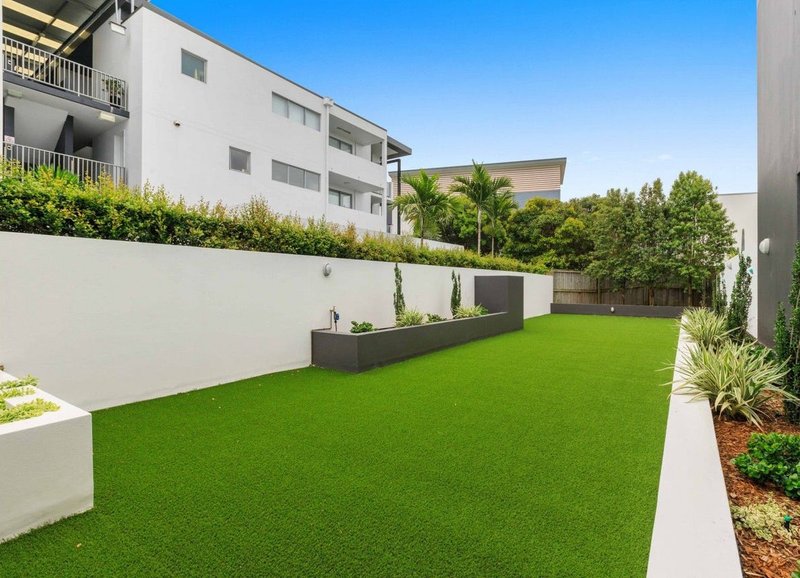 Photo - 10/48 Addison Avenue, Bulimba QLD 4171 - Image 17