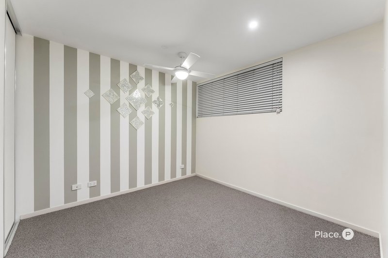 Photo - 10/48 Addison Avenue, Bulimba QLD 4171 - Image 28