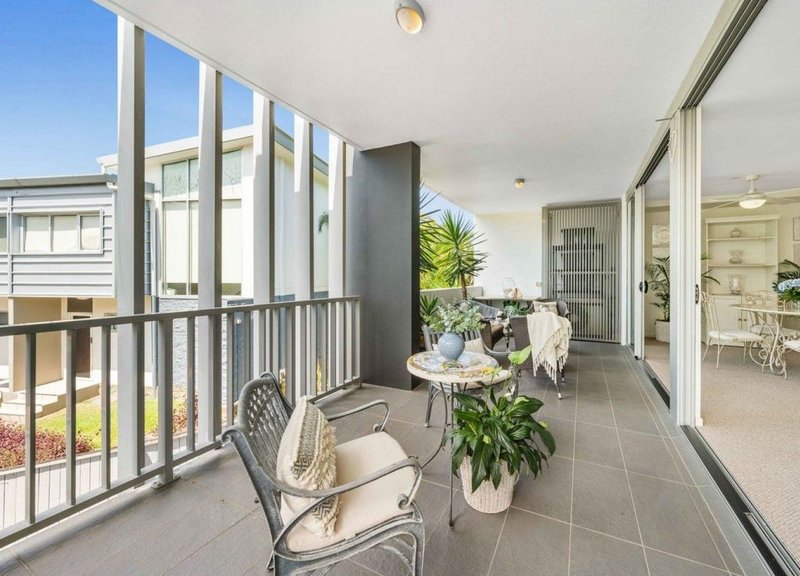 Photo - 10/48 Addison Avenue, Bulimba QLD 4171 - Image 29