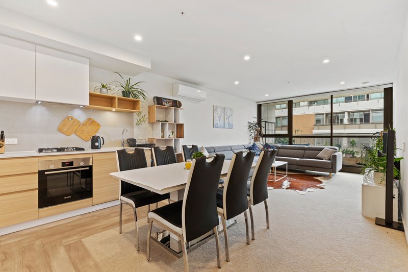 Photo - 104/8 Bond Street, Caulfield North VIC 3161 - Image 2