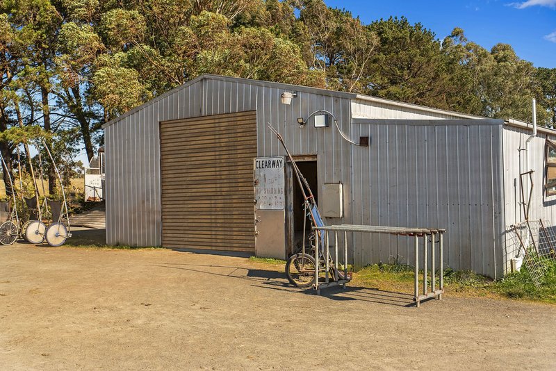 Photo - 1048 Egerton-Bungeeltap Road, Mount Wallace VIC 3342 - Image 17