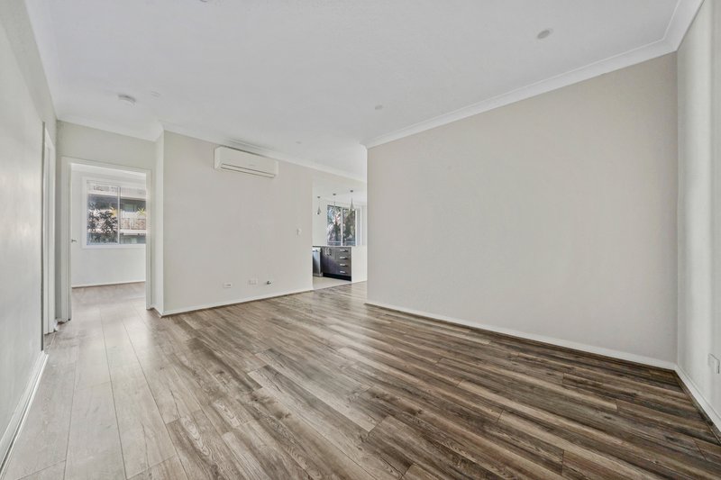 Photo - 104/8c Myrtle Street, Prospect NSW 2148 - Image 2