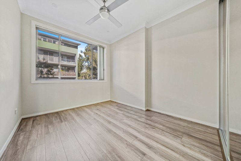 Photo - 104/8c Myrtle Street, Prospect NSW 2148 - Image 7