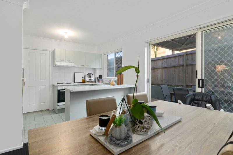 Photo - 10/49-53 Dutton Street, Coolangatta QLD 4225 - Image 2