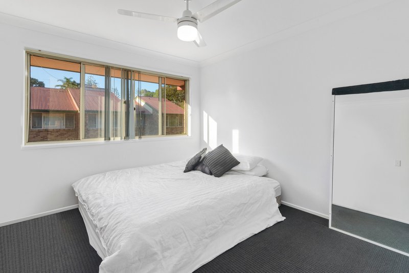 Photo - 10/49-53 Dutton Street, Coolangatta QLD 4225 - Image 6