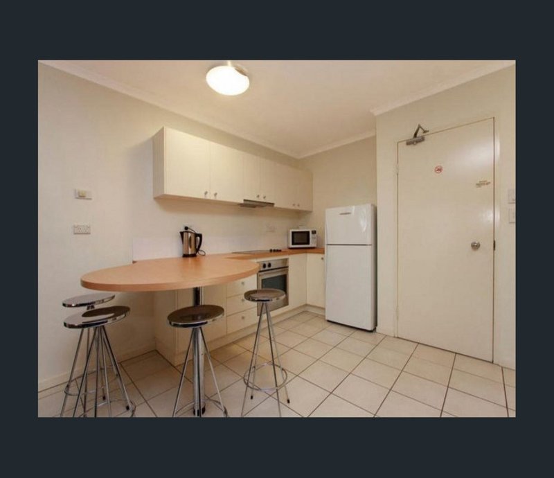 Photo - 10/49 Russell Street, South Brisbane QLD 4101 - Image 3