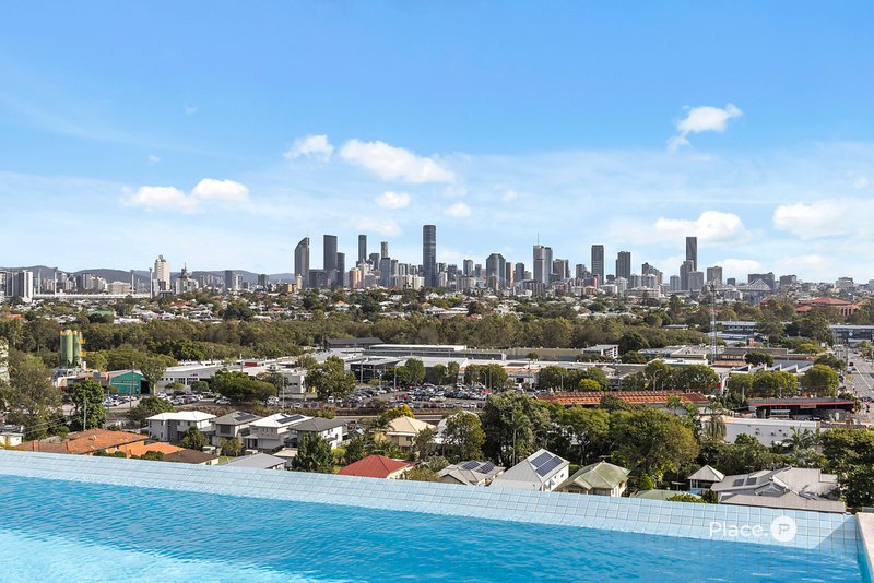Photo - 1049/123 Cavendish Road, Coorparoo QLD 4151 - Image 5