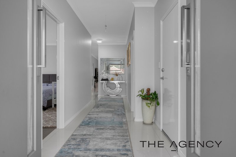 Photo - 104A Hellfire Drive, Darch WA 6065 - Image 2