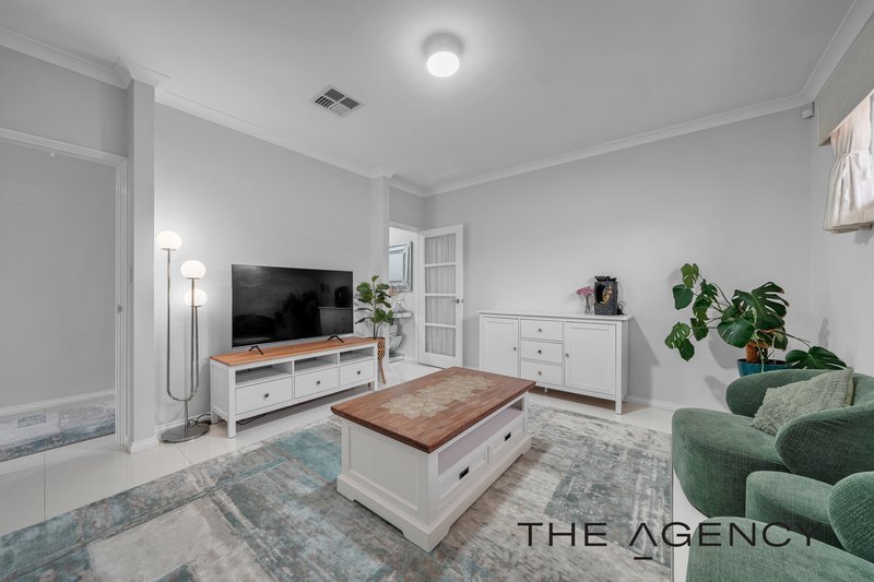 Photo - 104A Hellfire Drive, Darch WA 6065 - Image 7