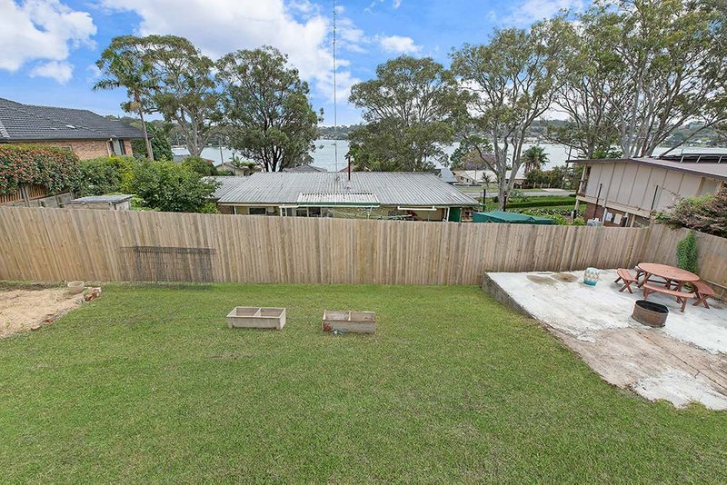 Photo - 104a Ilford Avenue, Arcadia Vale NSW 2283 - Image 2