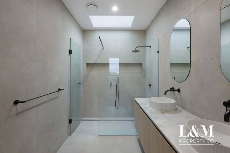 Photo - 104A Lincoln Drive, Keilor East VIC 3033 - Image 12