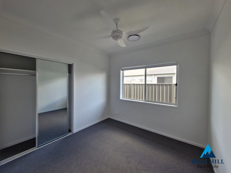 Photo - 104A Springfield Drive, Lochinvar NSW 2321 - Image 8