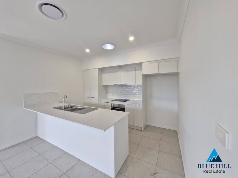 Photo - 104A Springfield Drive, Lochinvar NSW 2321 - Image 14