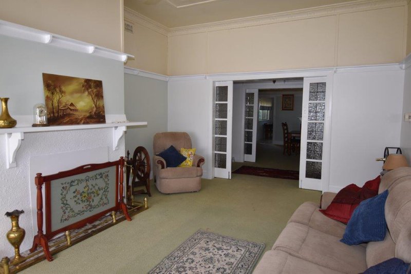 Photo - 105-107 Warne Street, Wellington NSW 2820 - Image