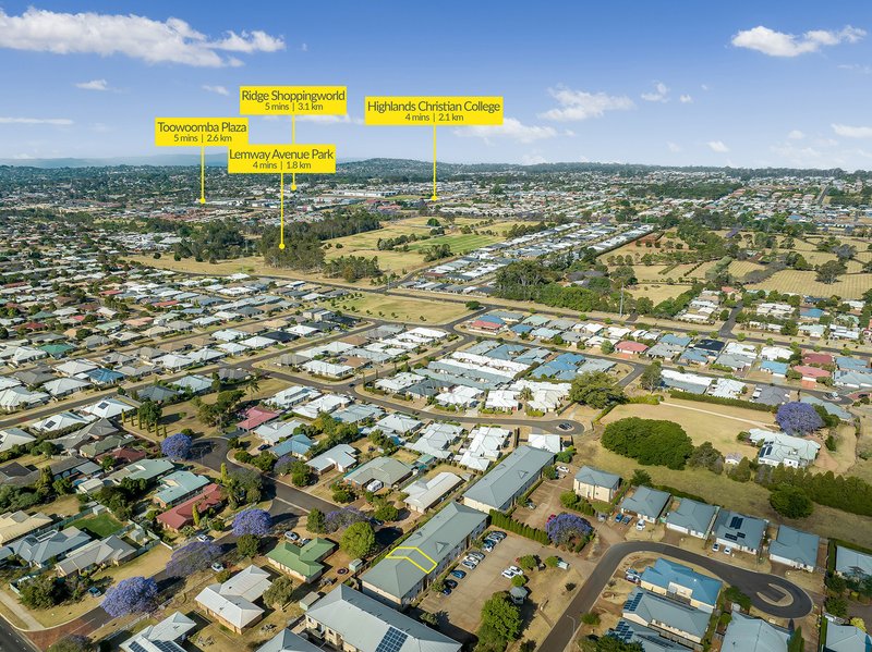 Photo - 10/5-7 Uniplaza Court, Kearneys Spring QLD 4350 - Image 8