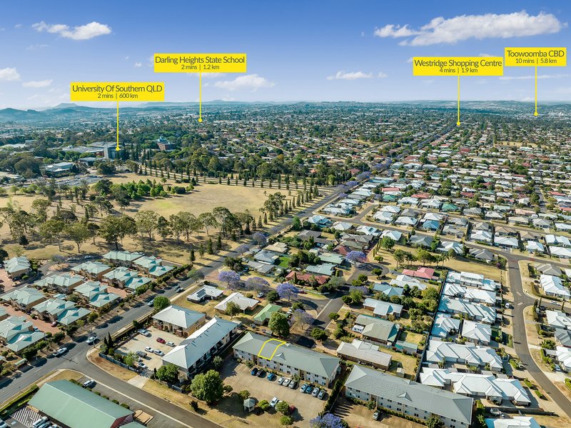 Photo - 10/5-7 Uniplaza Court, Kearneys Spring QLD 4350 - Image 9