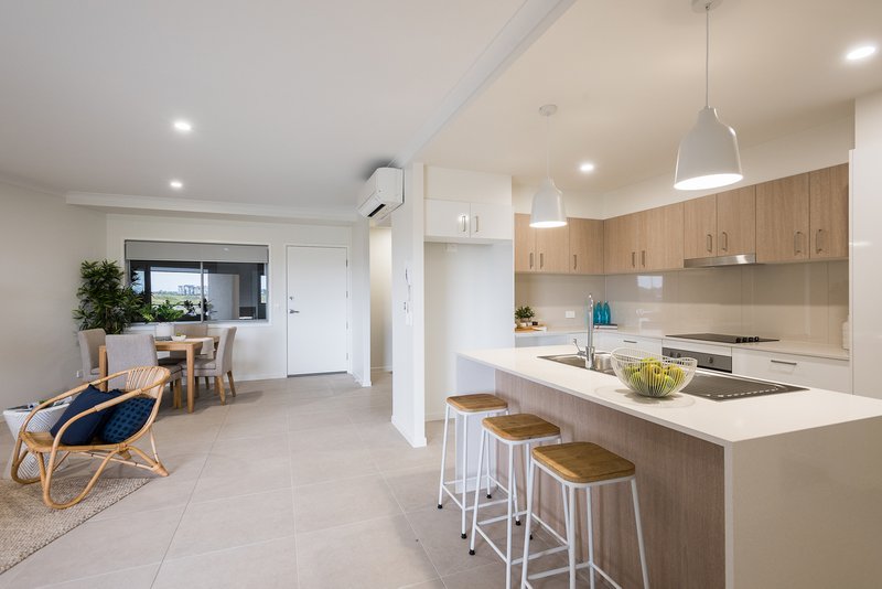 Photo - 10/5 Affinity Place, Birtinya QLD 4575 - Image 2