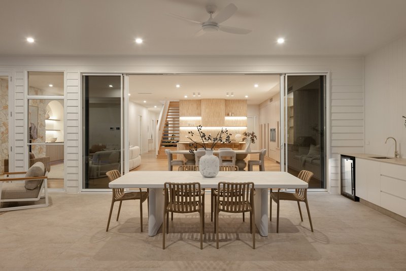 Photo - 105 Algoori Street, Morningside QLD 4170 - Image 11