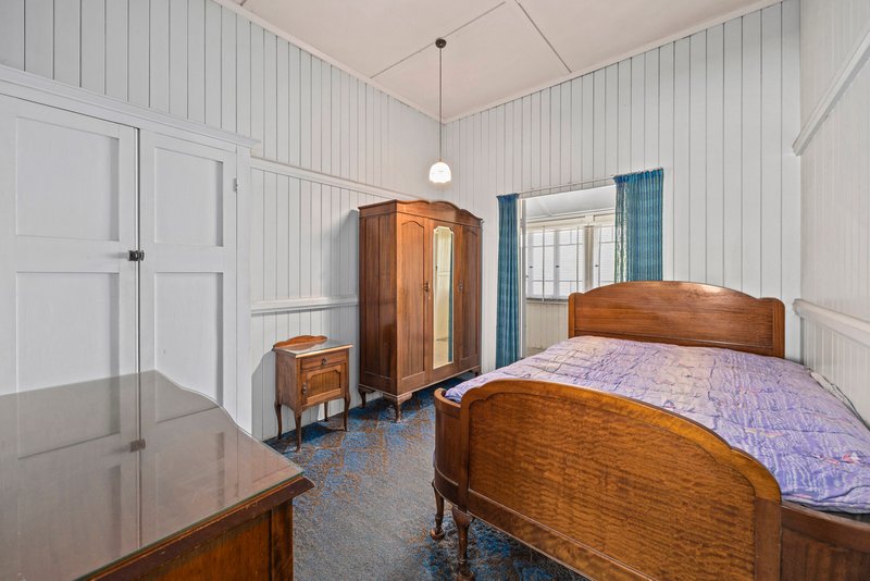 Photo - 105 Bowman Parade, Bardon QLD 4065 - Image 11