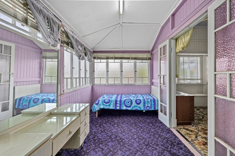 Photo - 105 Bowman Parade, Bardon QLD 4065 - Image 12