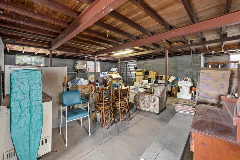 Photo - 105 Bowman Parade, Bardon QLD 4065 - Image 16